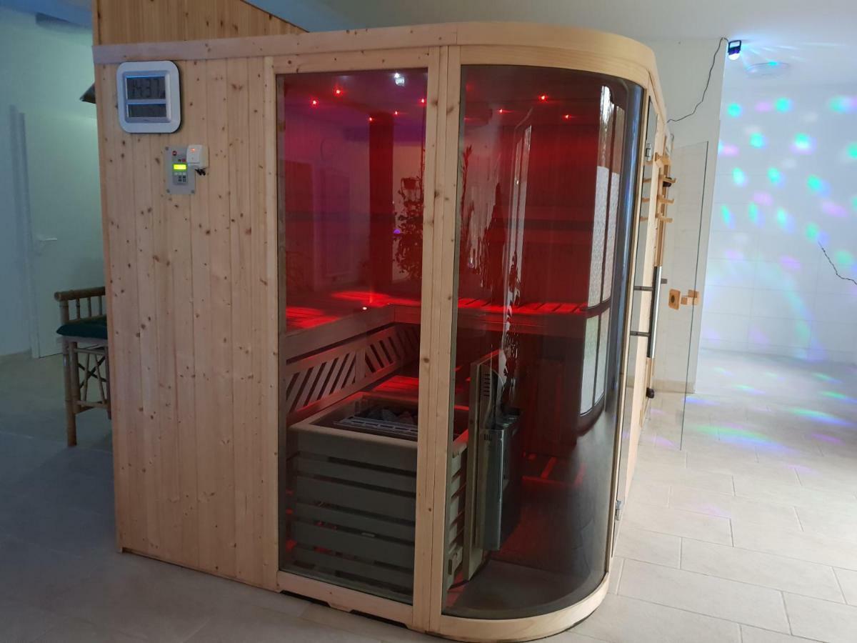 Neue Muehle Kleines Landhotel Brandenburg  ภายนอก รูปภาพ