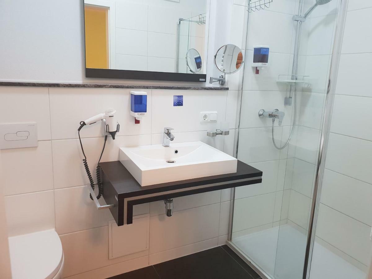 Neue Muehle Kleines Landhotel Brandenburg  ภายนอก รูปภาพ