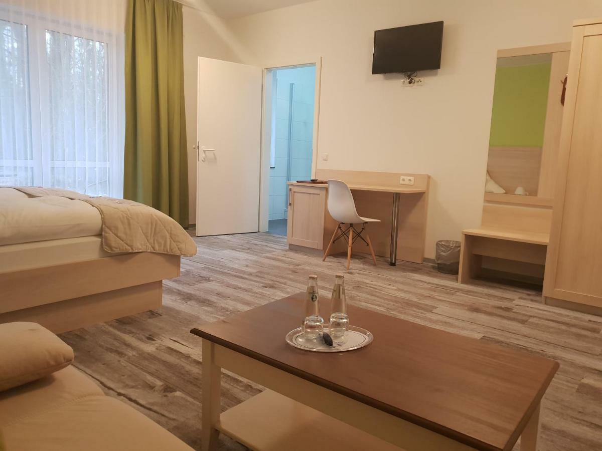 Neue Muehle Kleines Landhotel Brandenburg  ภายนอก รูปภาพ